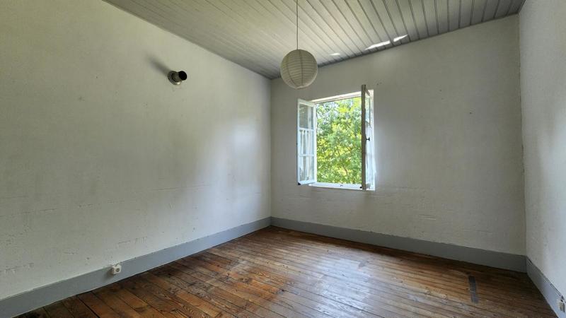 Moulin - 158 m² - 7 pièces