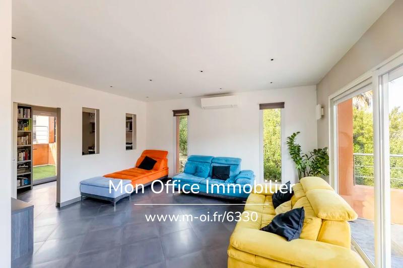 Maison - 175 m² - 5 pièces