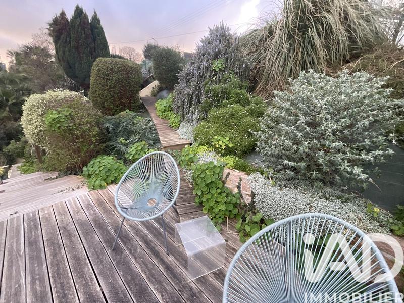 Maison - 155 m² - 8 pièces