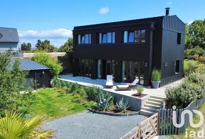 Maison de maîtres - 140 m² - 5 pièces