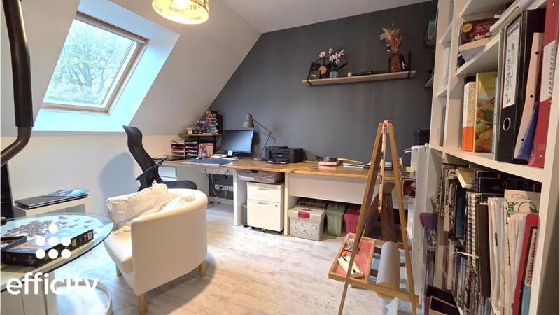 Maison - 104 m² - 6 pièces