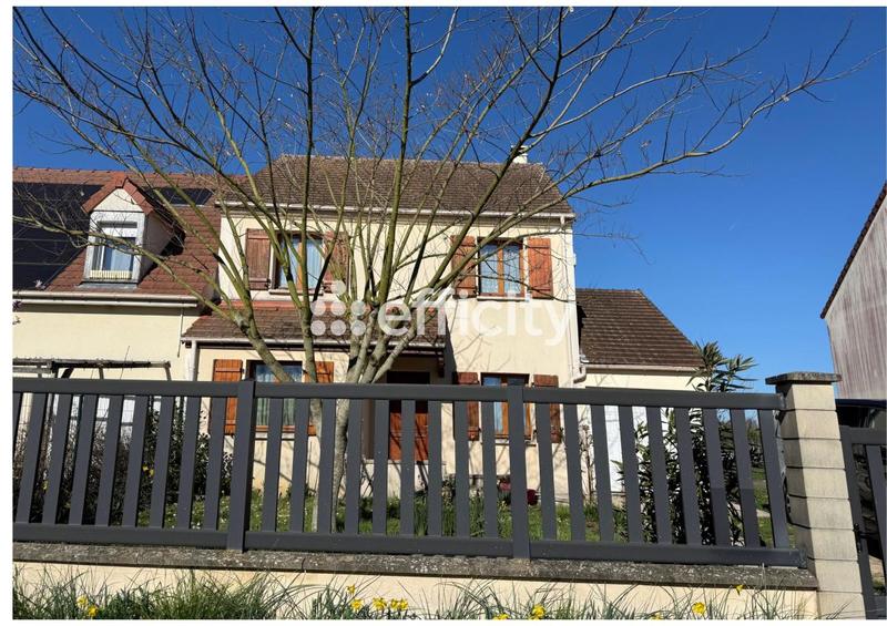 Maison - 100 m² - 4 pièces