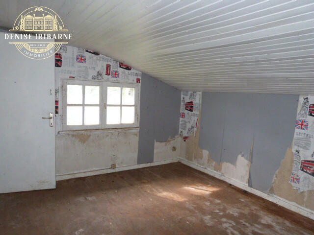 Corps de ferme - 282 m² - 12 pièces