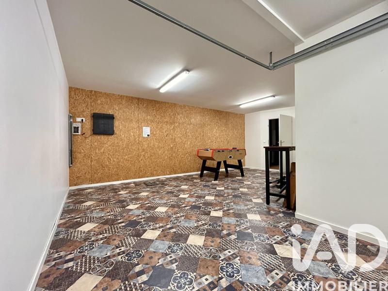 Maison - 248 m² - 6 pièces