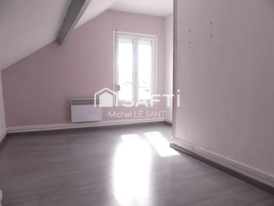 Maison - 141 m² - 9 pièces
