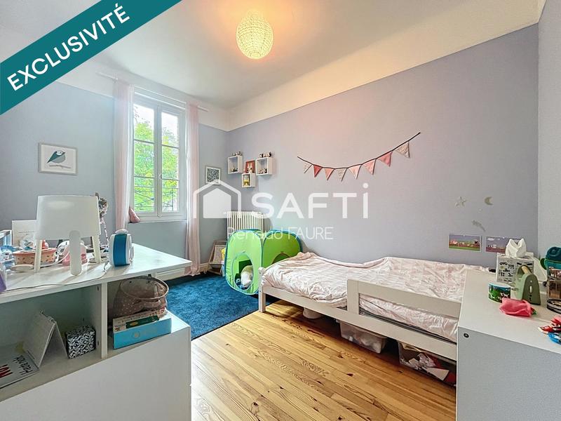 Maison - 185 m² - 6 pièces