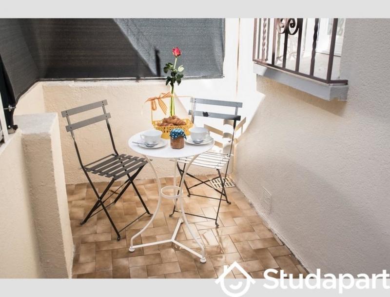 Chambre - 9 m² - 1 pièce