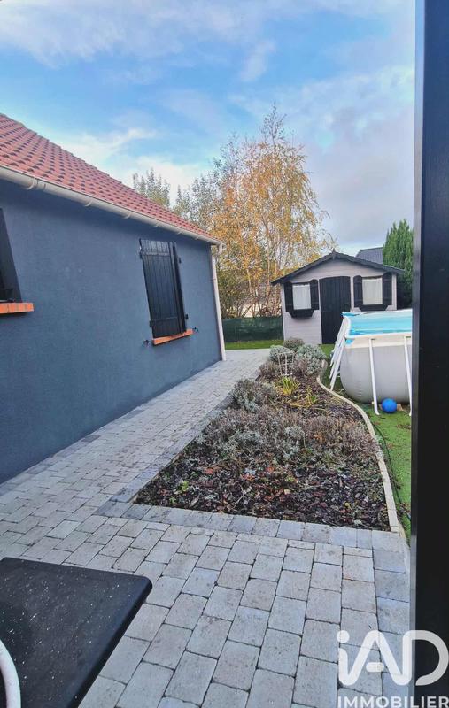 Maison - 92 m² - 5 pièces