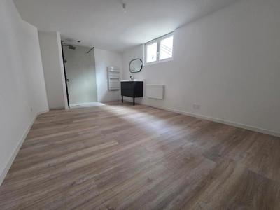 Maison - 77 m² - 4 pièces