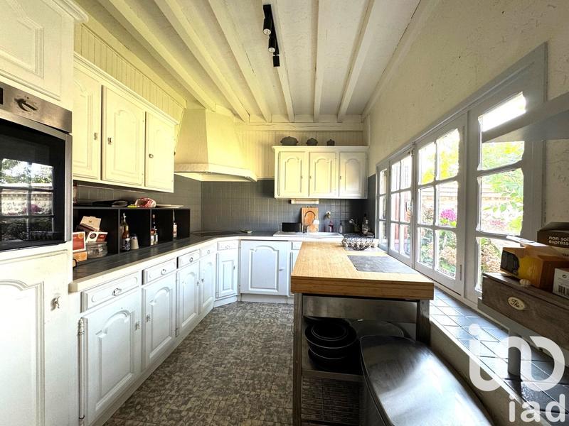 Maison - 180 m² - 5 pièces