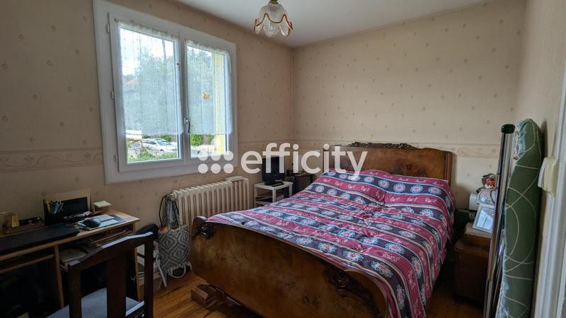 Maison - 130 m² - 8 pièces