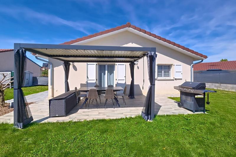 Maison - 111 m² - 5 pièces