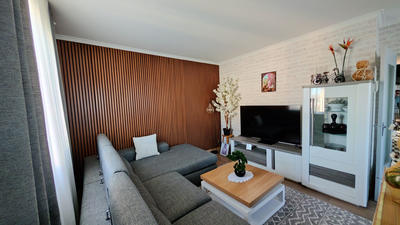 Maison - 92 m² - 4 pièces