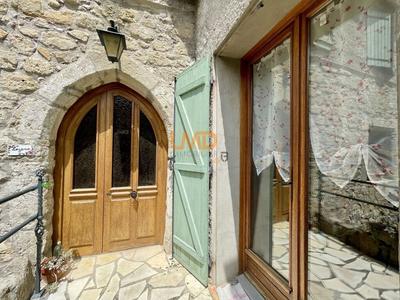 Maison de village - 80 m² - 3 pièces