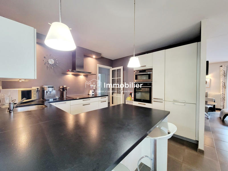 Maison ancienne - 160 m² - 7 pièces