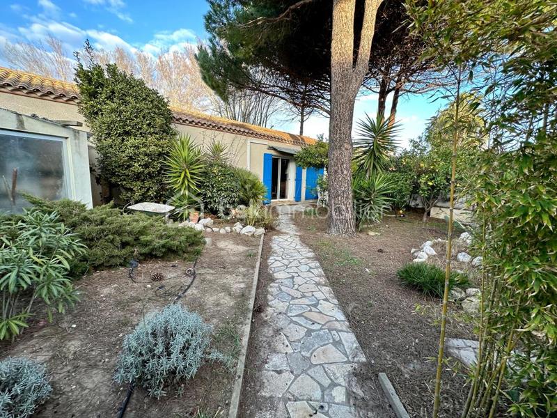 Villa - 220 m² - 11 pièces