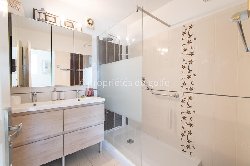 Appartement - 98 m² - 5 pièces