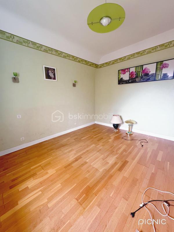 Demeure - 116 m² - 6 pièces