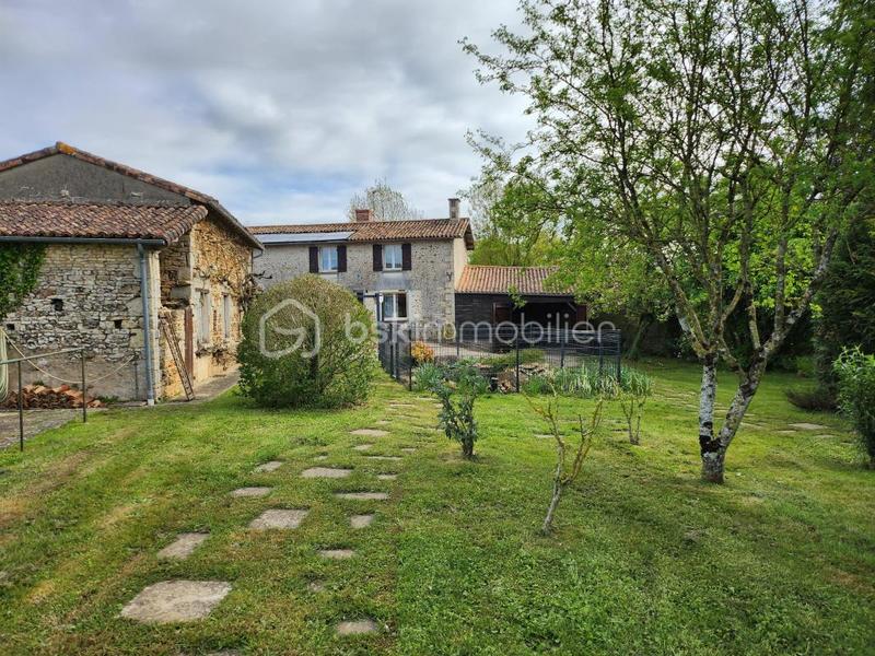 Longère - 220 m² - 8 pièces