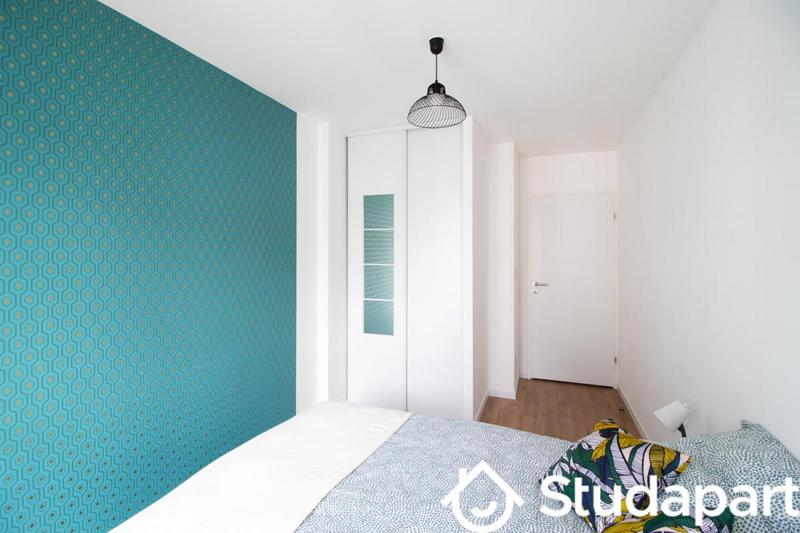 Chambre - 13 m² - 1 pièce