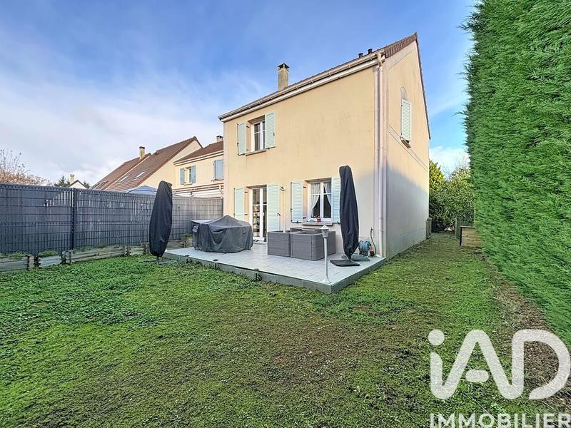 Maison - 80 m² - 5 pièces