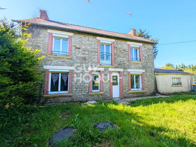 Maison - 75 m² - 5 pièces