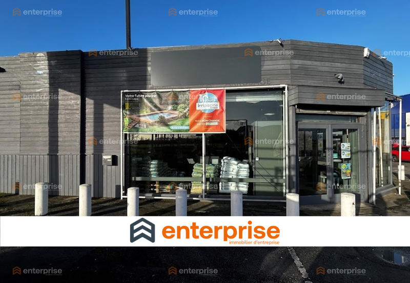 Local commercial - 750 m²