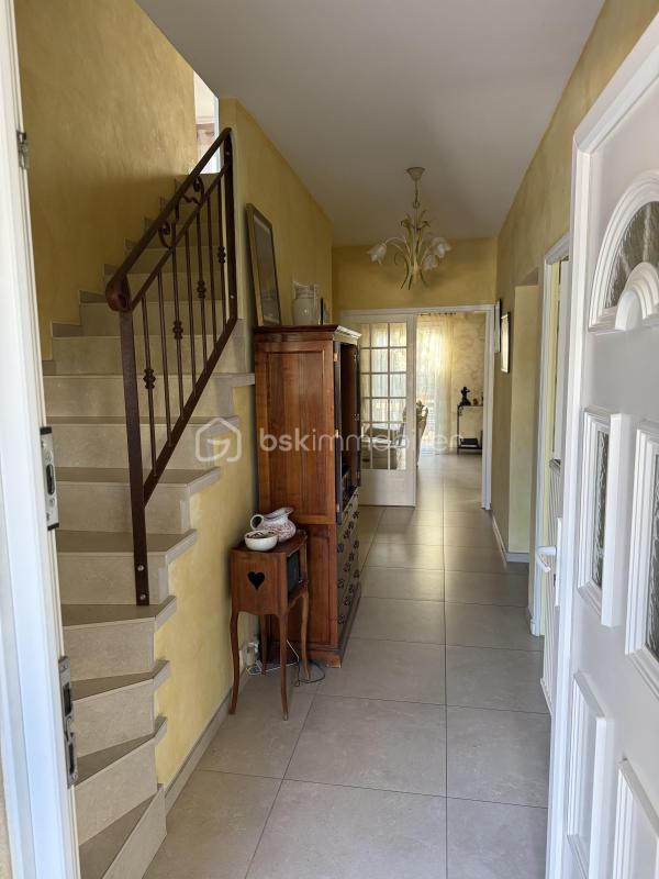 Maison traditionnelle - 140 m² - 6 pièces