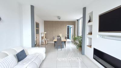 Maison de ville - 106 m² - 3 pièces