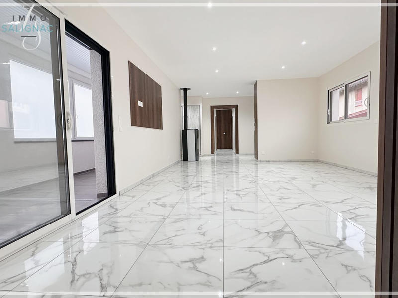 Maison - 120 m² - 4 pièces