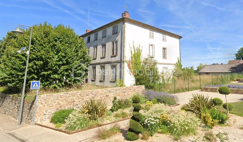 Maison - 500 m² - 23 pièces