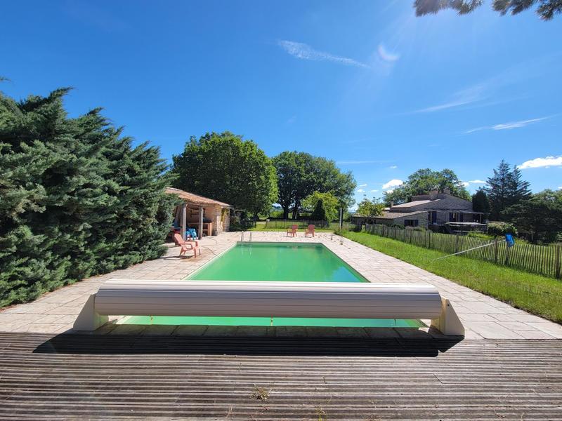 Maison - 500 m² - 17 pièces