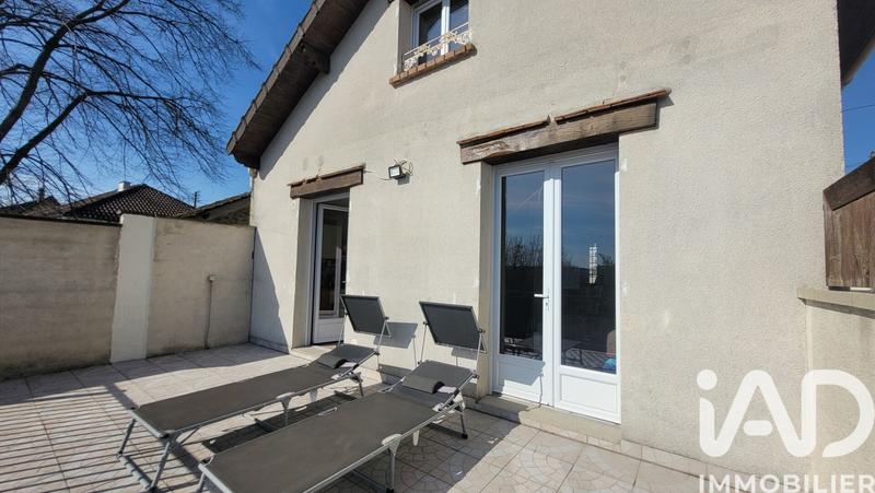 Maison - 102 m² - 5 pièces