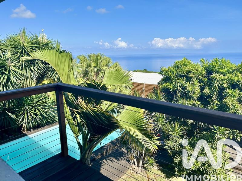 Maison - 200 m² - 4 pièces