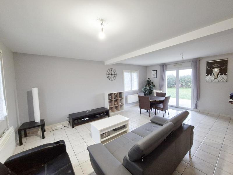 Maison - 76 m² - 4 pièces