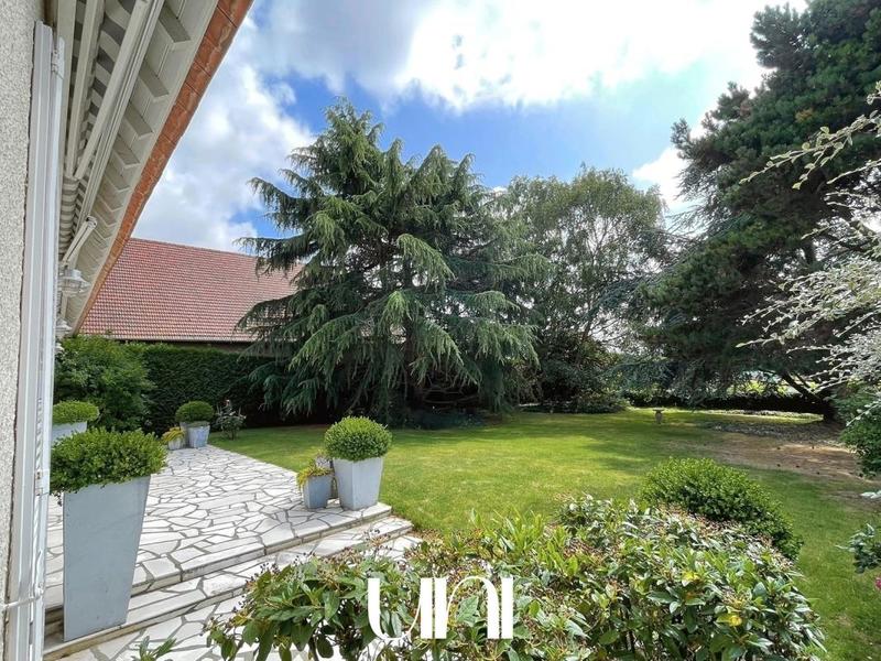 Maison - 165 m² - 5 pièces