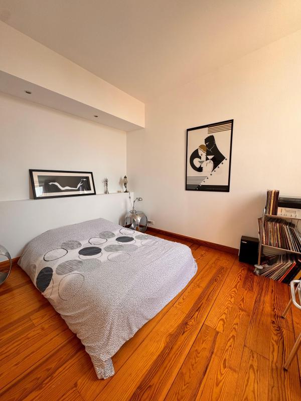 Loft - 176 m² - 4 pièces