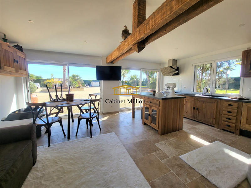 Mas - 150 m² - 6 pièces