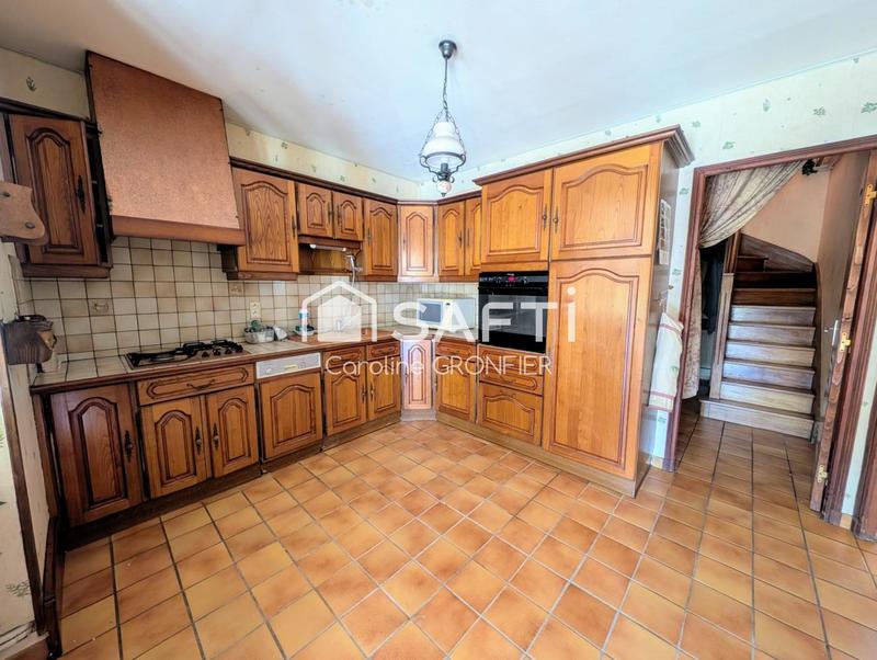 Maison - 174 m² - 7 pièces