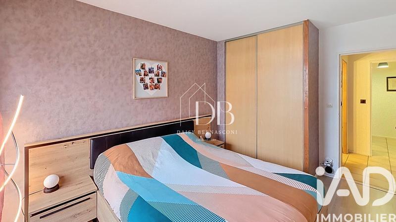 Appartement - 83 m² - 4 pièces