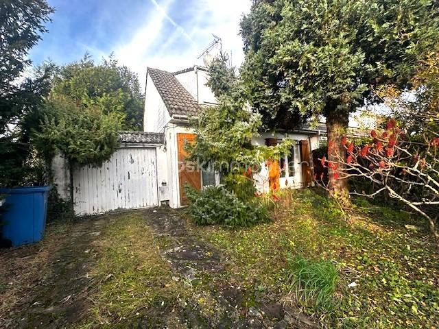 Maison - 85 m² - 5 pièces