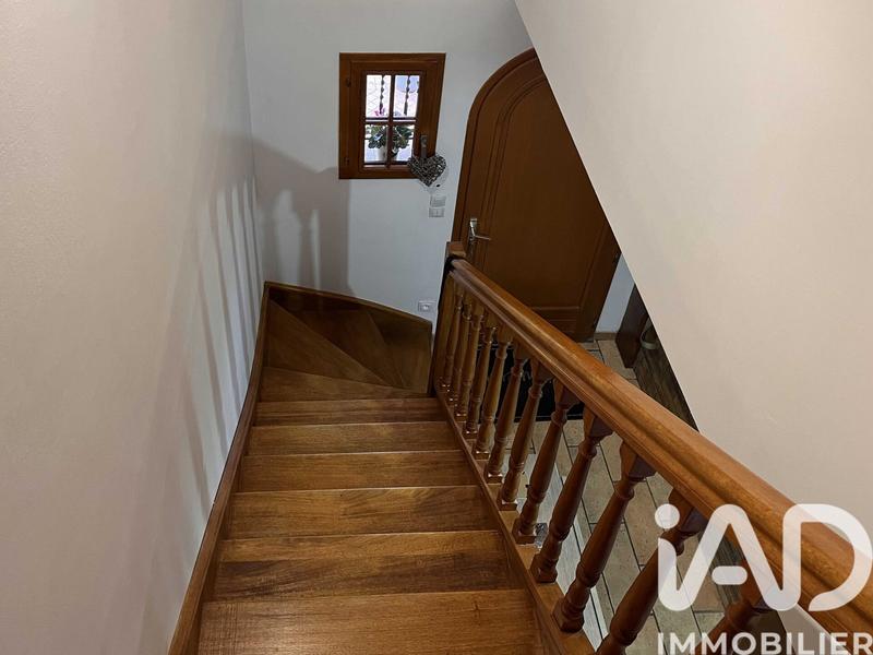 Maison - 115 m² - 6 pièces