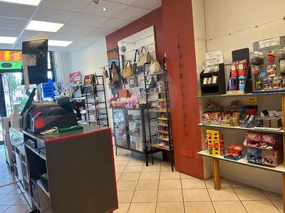 Magasins - 57 m² - 2 pièces