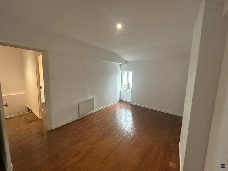 Maison ancienne - 107 m² - 4 pièces