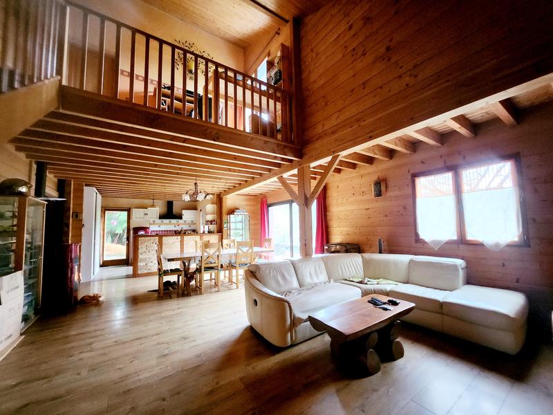 Maison - 175 m² - 7 pièces