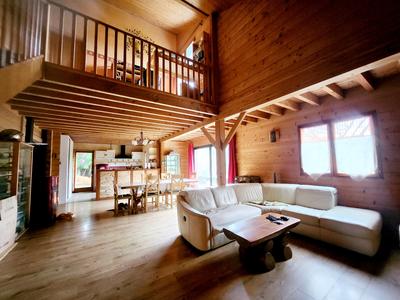 Maison - 175 m² - 7 pièces