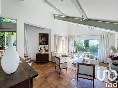 Maison - 233 m² - 7 pièces