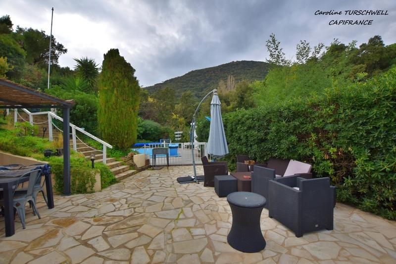 Maison - 137 m² - 6 pièces