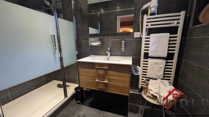 Villa - 450 m² - 13 pièces