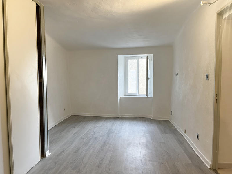 Maison de village - 97 m² - 5 pièces